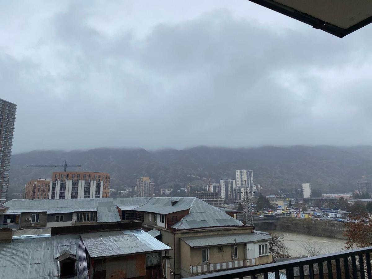 River Side Tbilisi